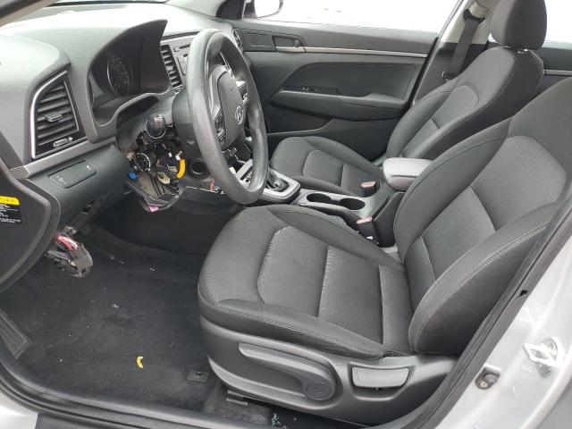  HYUNDAI ELANTRA 2018 Серебристый