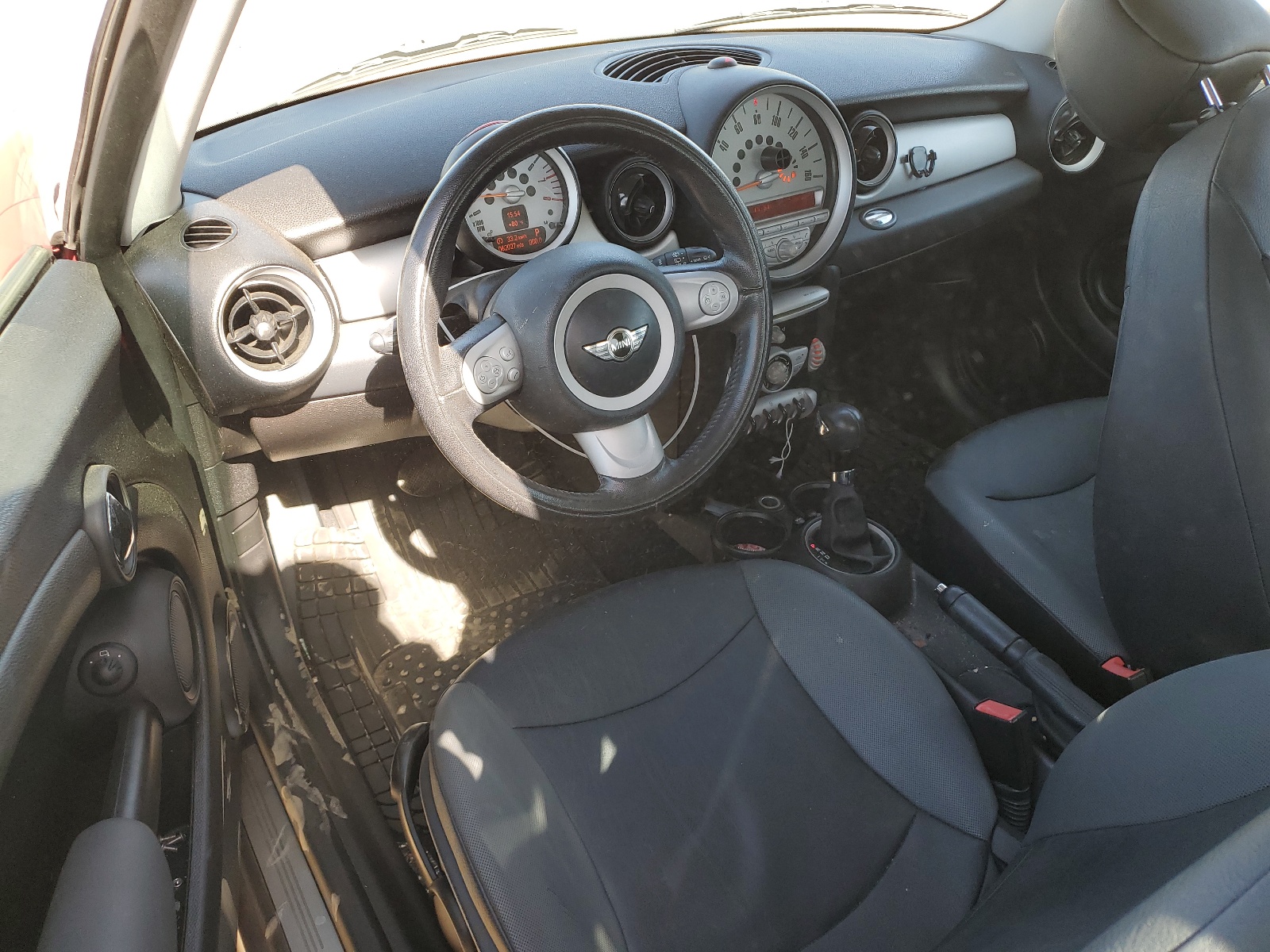 WMWMF3C50ATZ23407 2010 Mini Cooper