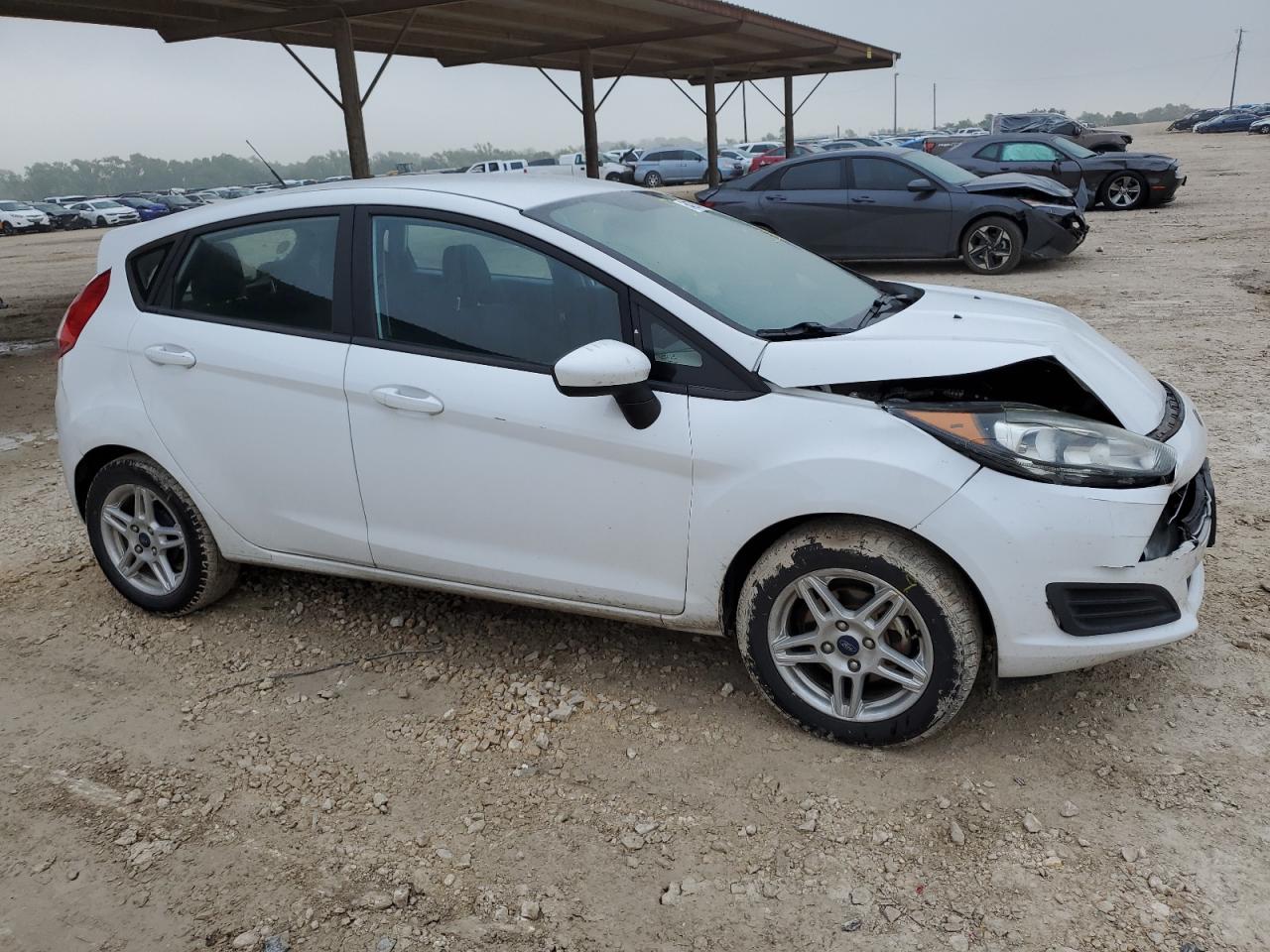 2018 Ford Fiesta - Image 7