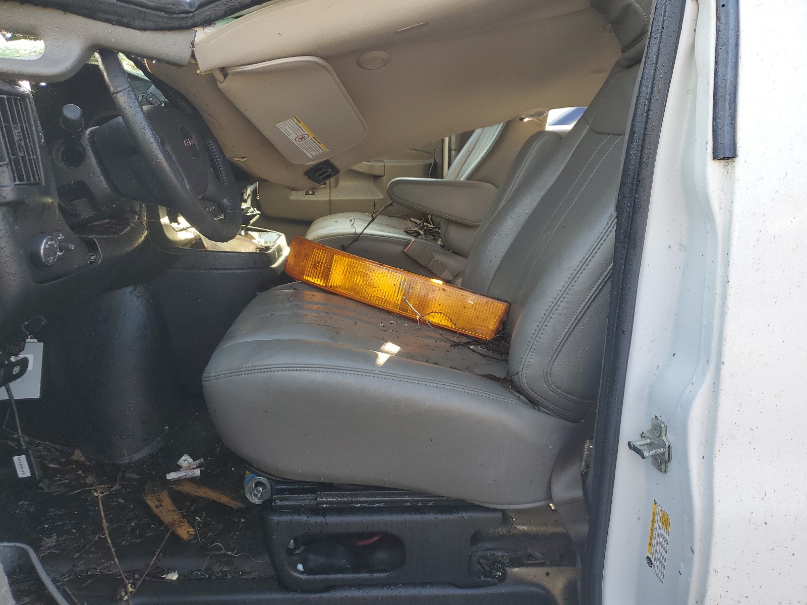 1GJW7EFP2N1154694 2022 GMC Savana G2500 Ls