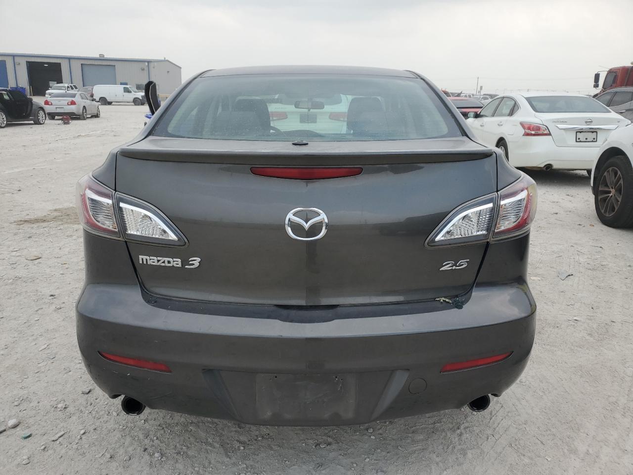 2011 Mazda 3 S VIN: JM1BL1U57B1420069 Lot: 55907004