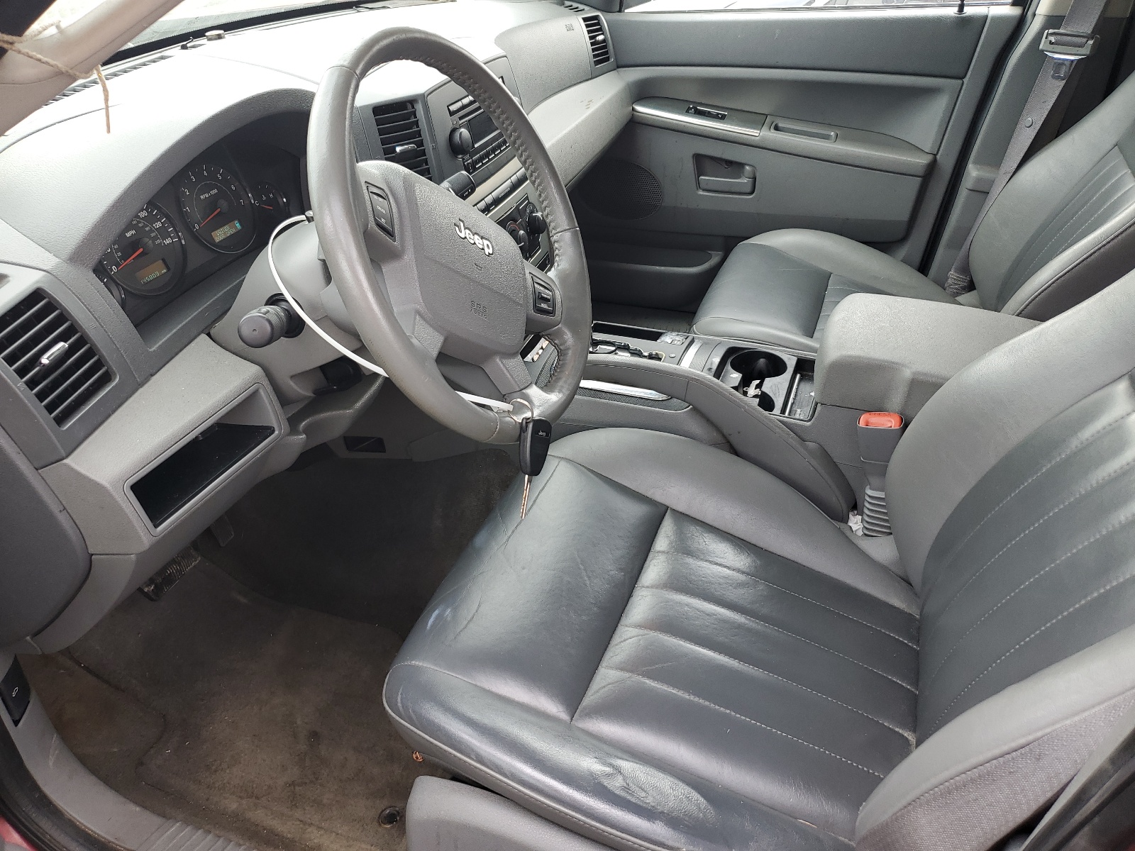 1J8GR48K16C130466 2006 Jeep Grand Cherokee Laredo