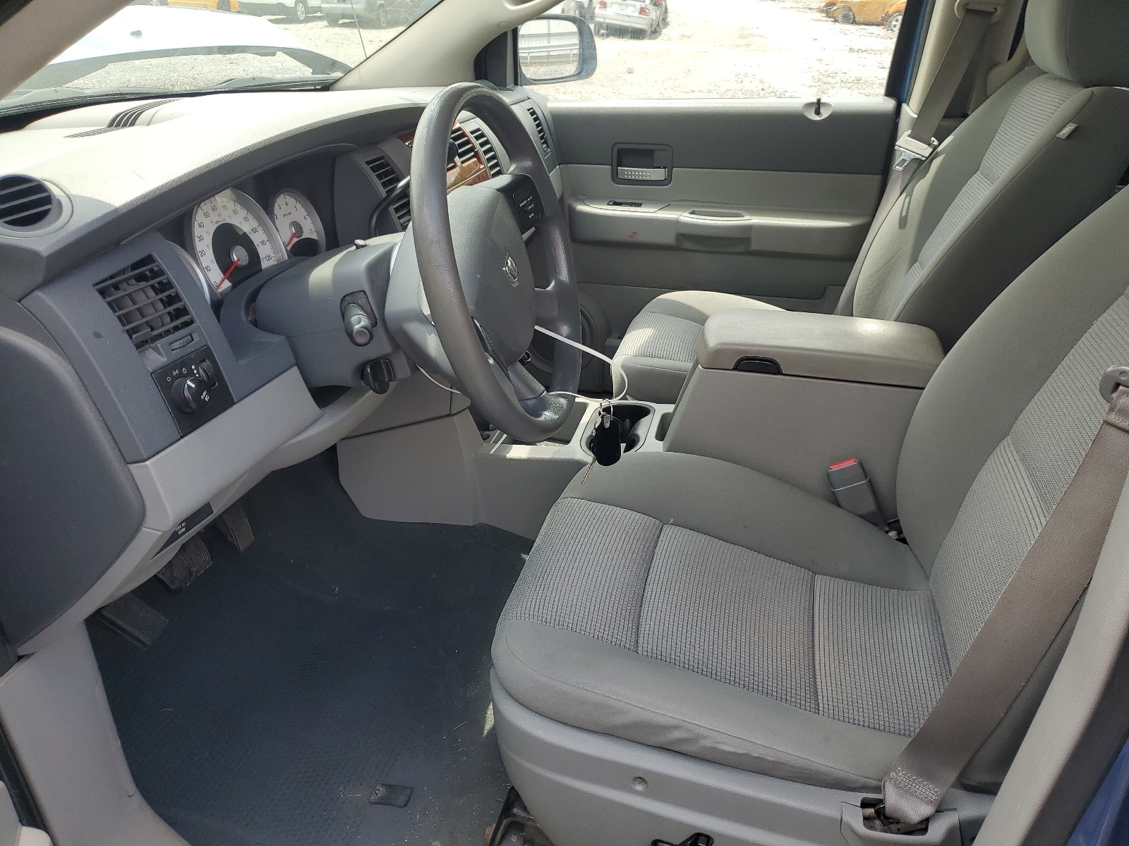 1D8HB48P47F561381 2007 Dodge Durango Slt