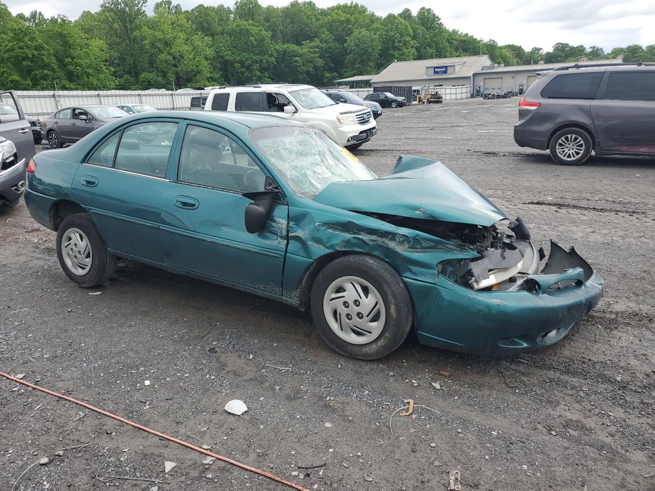 1998 Ford Escort - Image 4