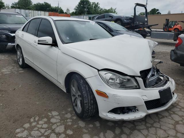  MERCEDES-BENZ C-CLASS 2013 Білий