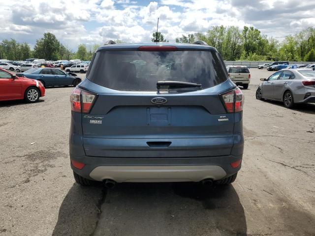  FORD ESCAPE 2018 Granatowy