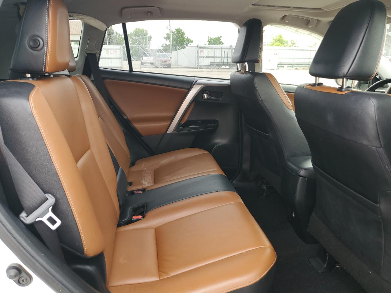 2016 Toyota Rav4 Hv Limited VIN: JTMDJREV5GD025163 Lot: 54797554