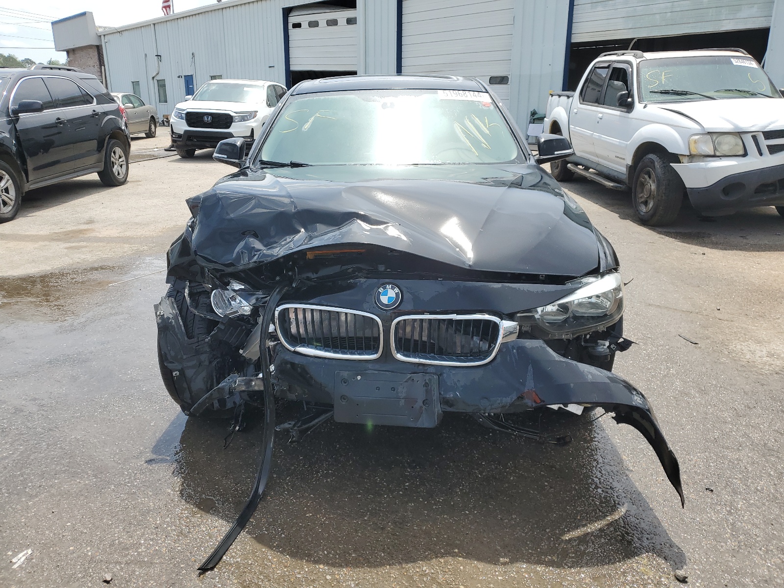 2017 BMW 320 Xi vin: WBA8E5G38HNU43347