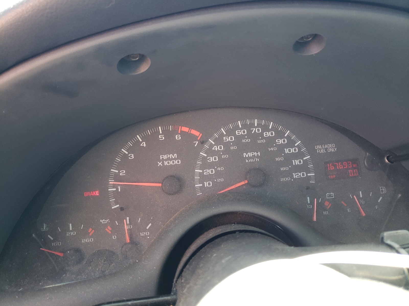 2G1FP22KXV2118068 1997 Chevrolet Camaro Base