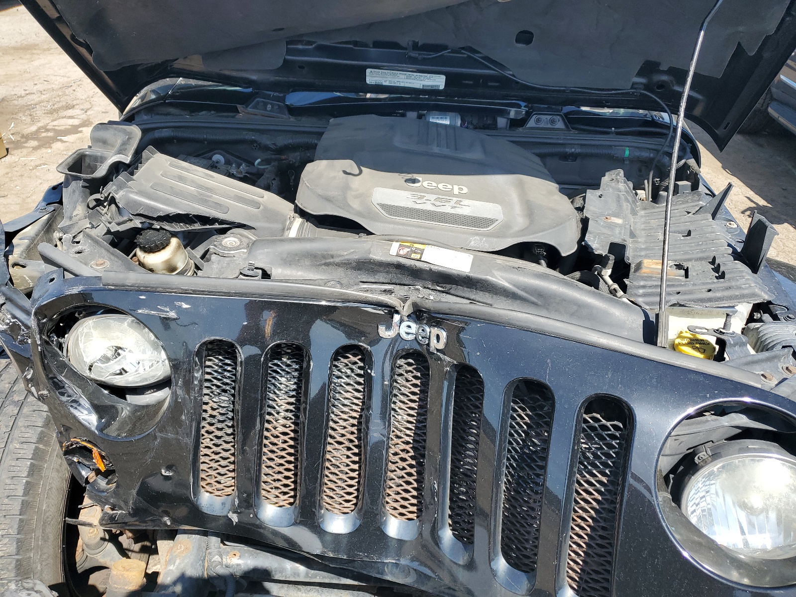 1C4AJWBG8CL283345 2012 Jeep Wrangler Sahara