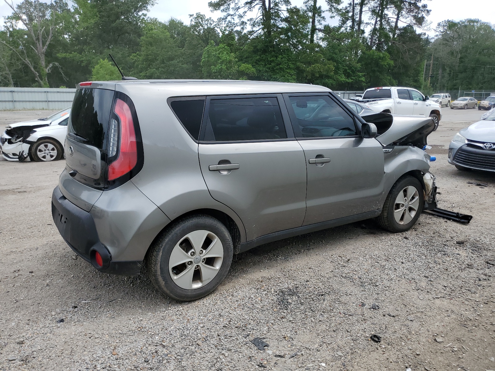 KNDJN2A27G7276064 2016 Kia Soul