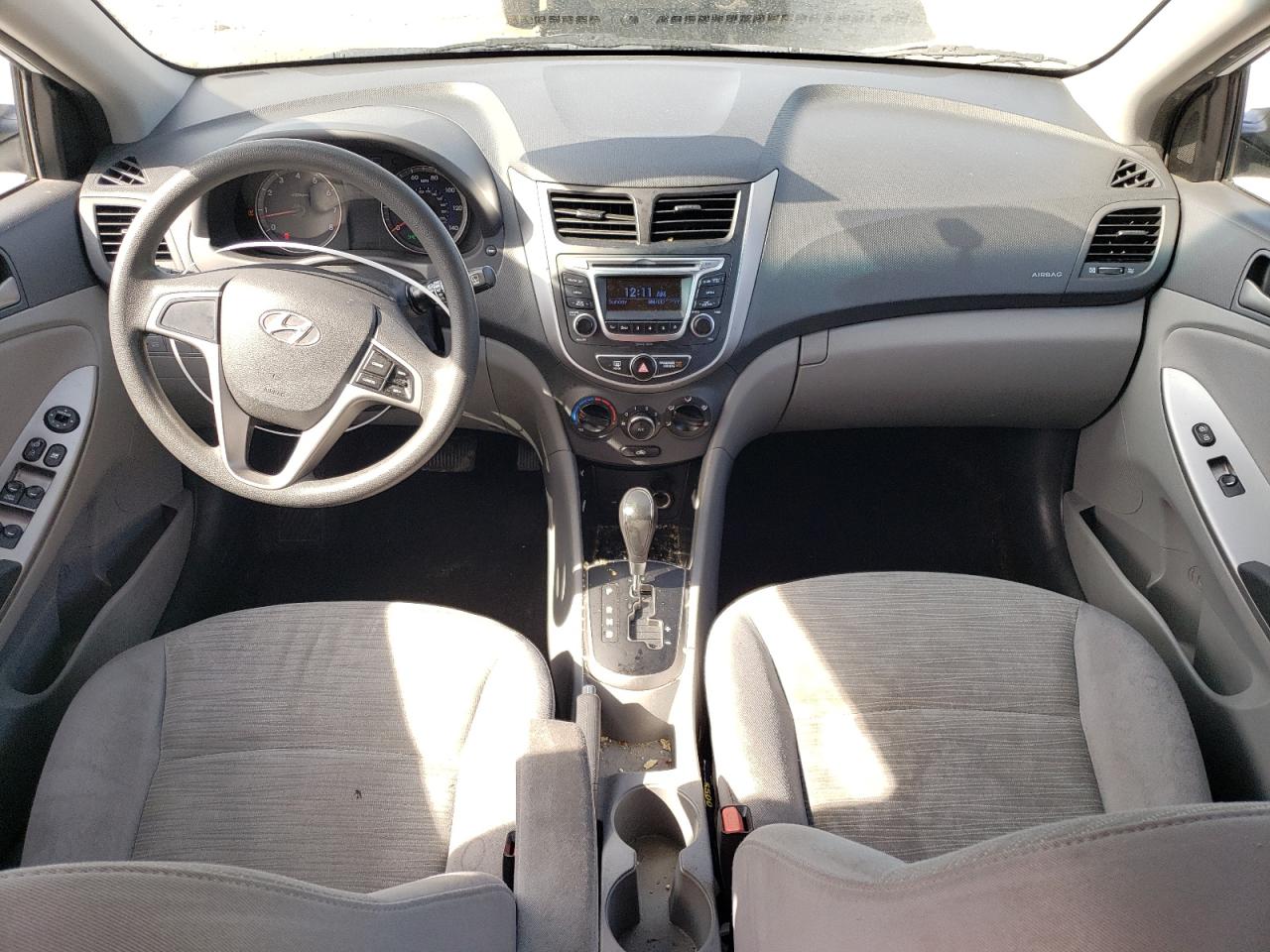 KMHCT5AE1HU334405 2017 Hyundai Accent Se