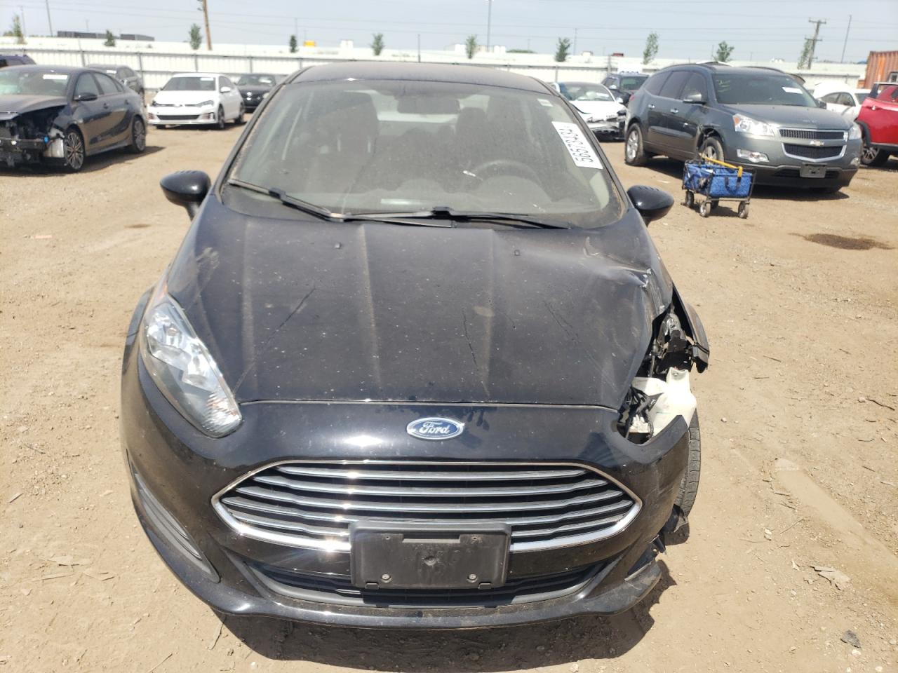 VIN 3FADP4AJ7HM121943 2017 FORD FIESTA no.5