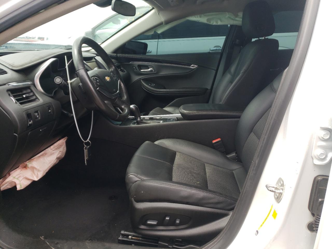 2G11Z5SA8K9136889 2019 Chevrolet Impala Lt