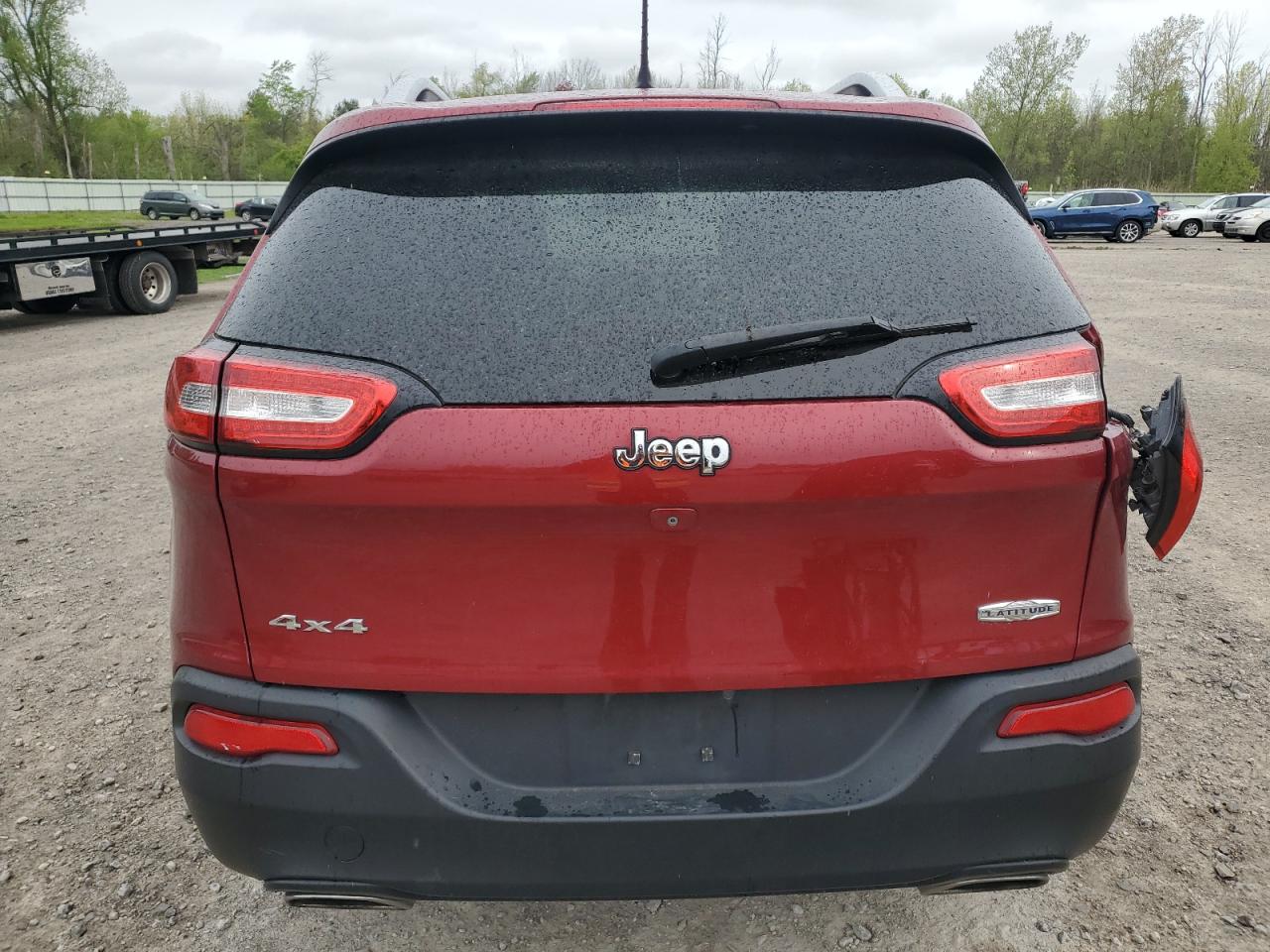 2015 Jeep Cherokee Latitude VIN: 1C4PJMCS4FW653999 Lot: 54391824