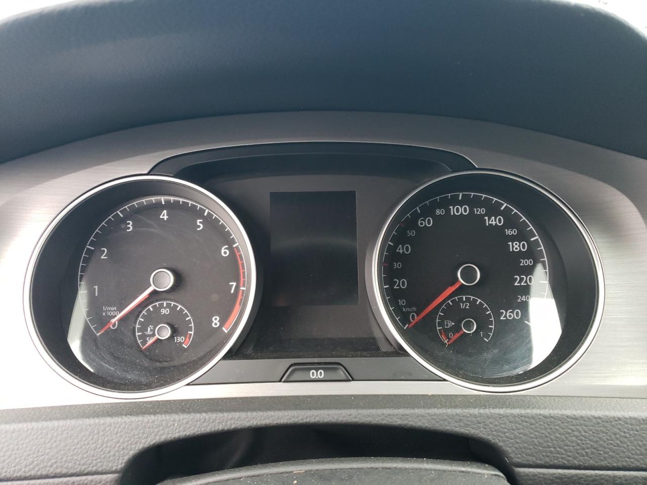 2017 Volkswagen Golf - Image 9