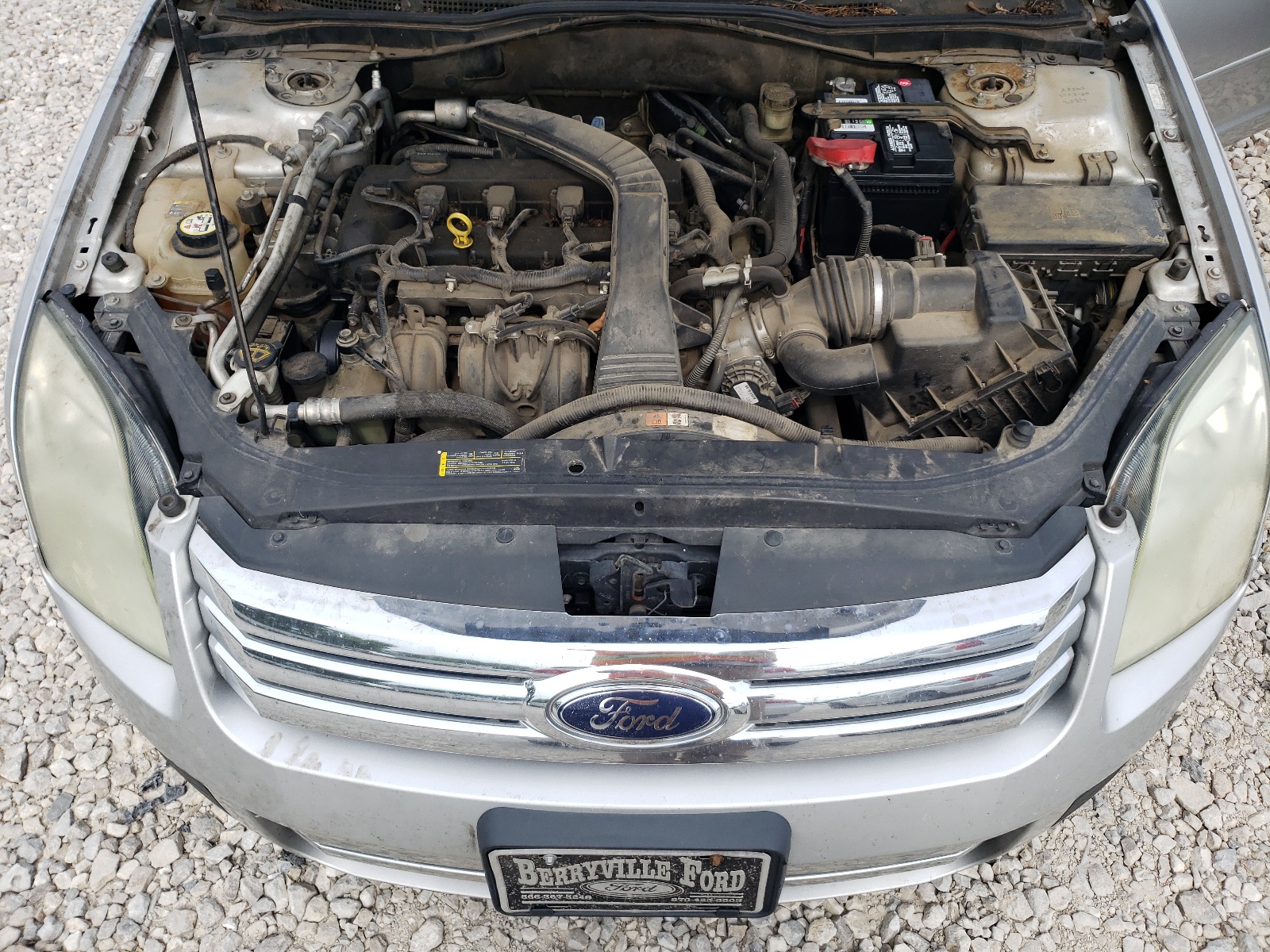 3FAHP07ZX9R111497 2009 Ford Fusion Se