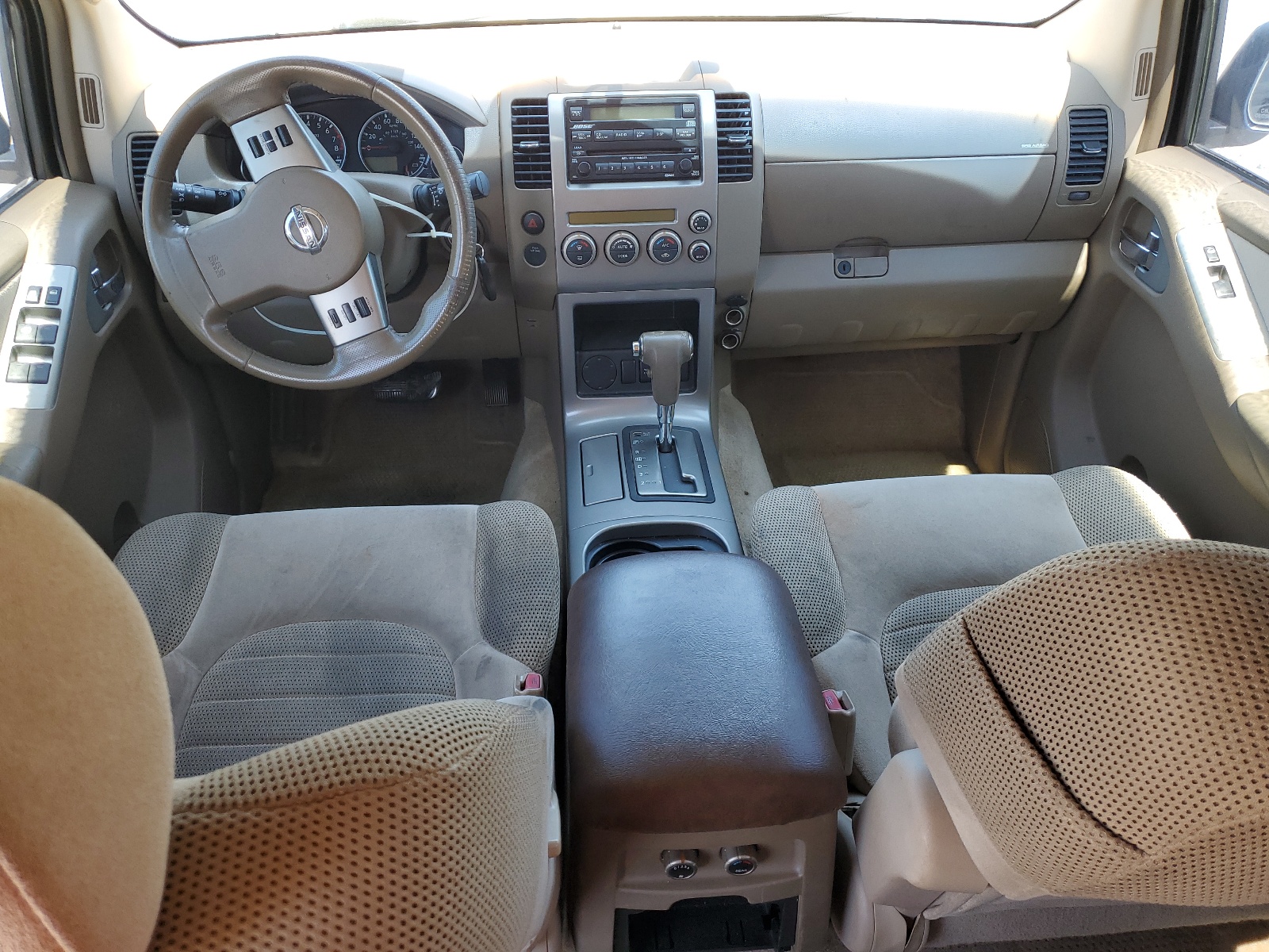 5N1AR18U85C776899 2005 Nissan Pathfinder Le