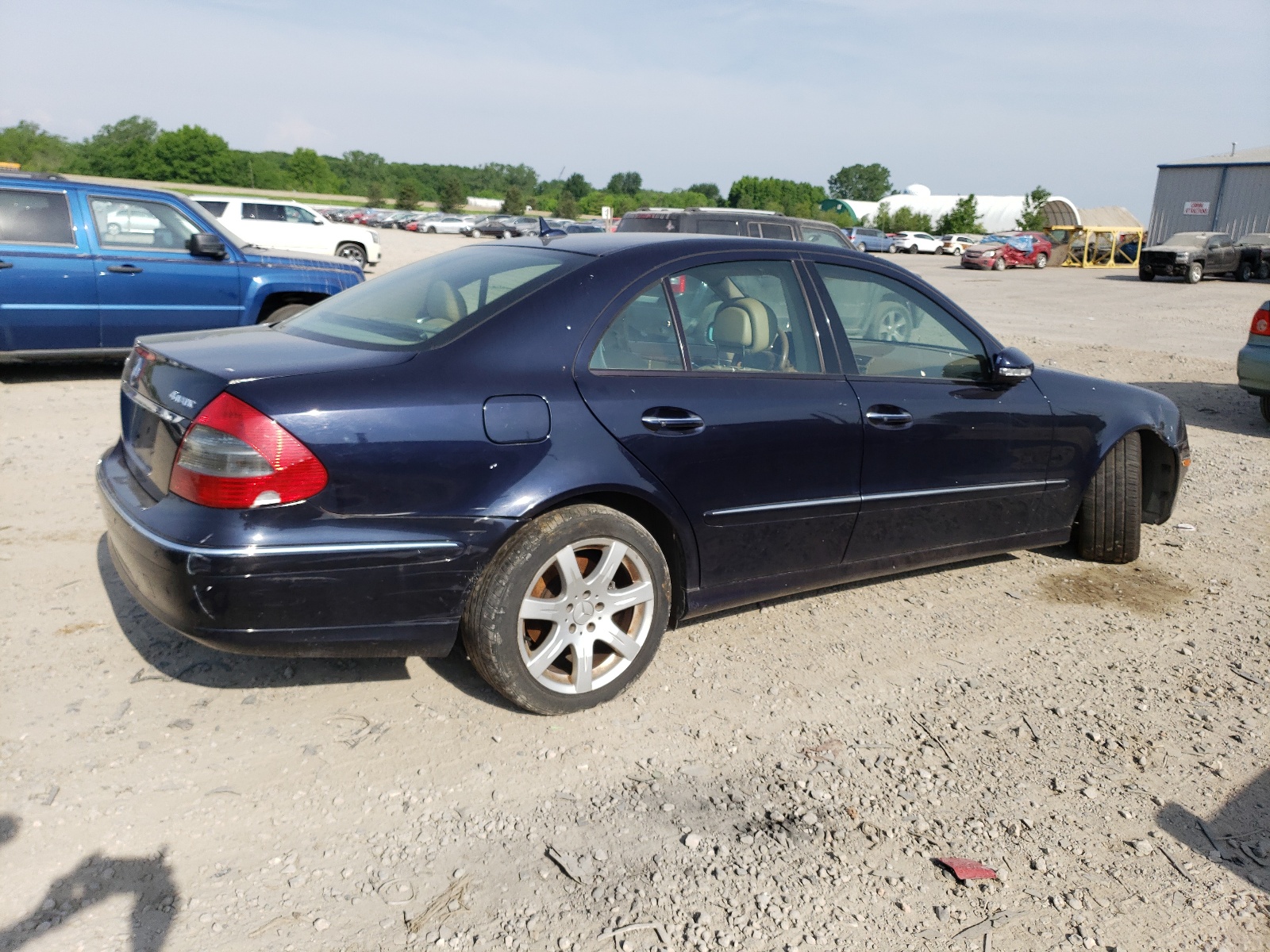 WDBUF87X07B142511 2007 Mercedes-Benz E 350 4Matic