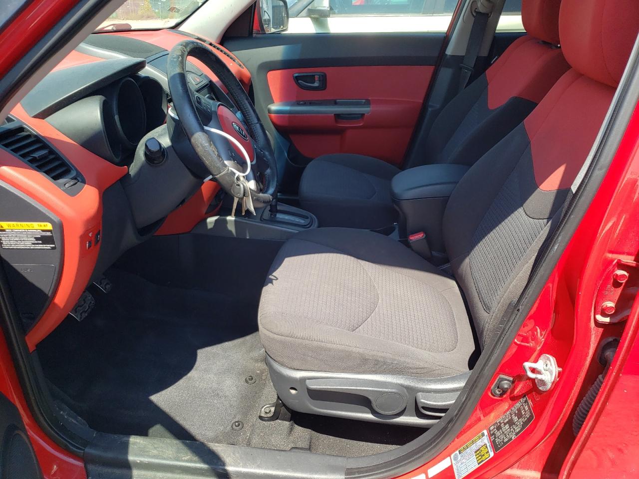 2010 Kia Soul + VIN: KNDJT2A22A7066677 Lot: 55793234