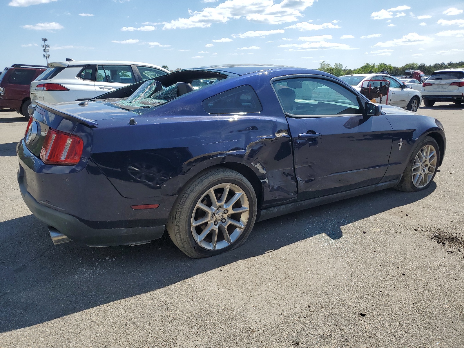 1ZVBP8AM9B5157033 2011 Ford Mustang