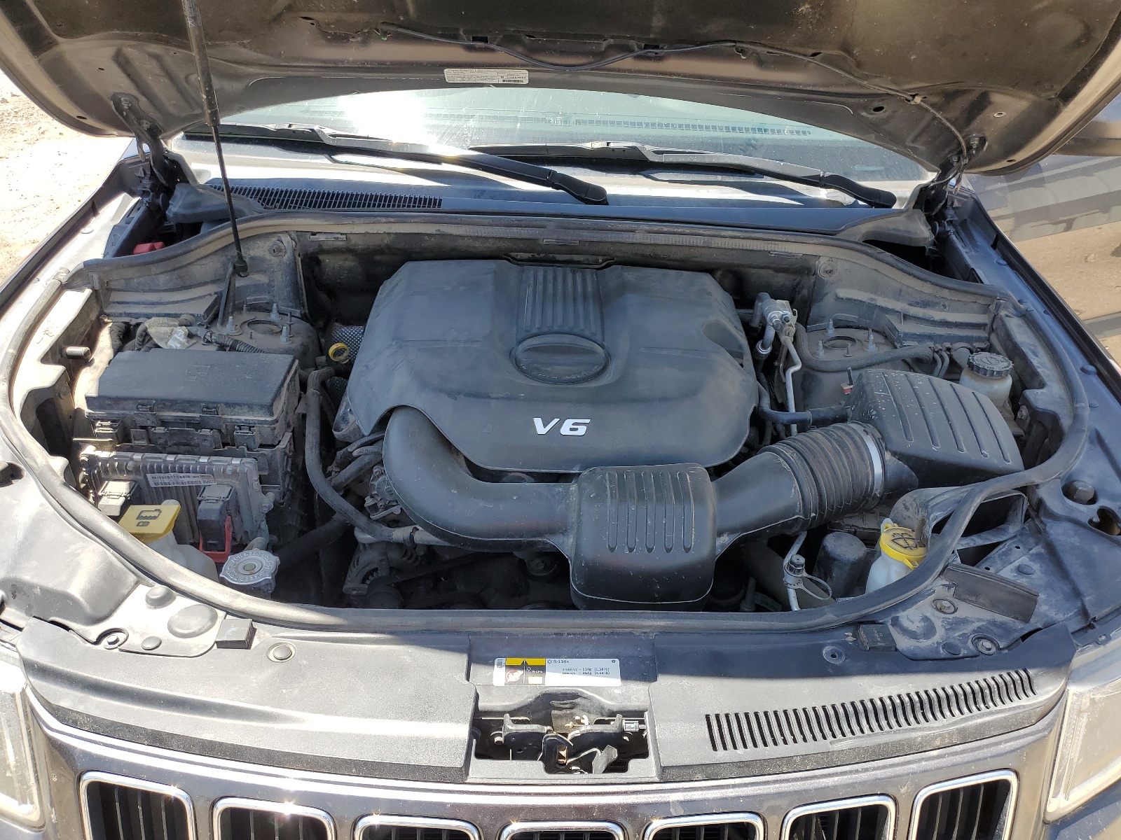 1C4RJFAG2EC407133 2014 Jeep Grand Cherokee Laredo