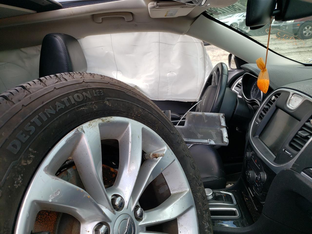 2016 Chrysler 300 Limited VIN: 2C3CCAAG1GH142115 Lot: 56772934