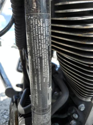 2015 HARLEY-DAVIDSON FLHR ROAD KING