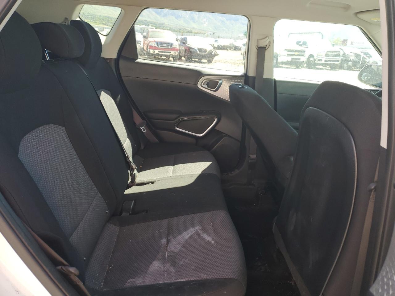 2020 Kia Soul Lx VIN: KNDJ23AU4L7727087 Lot: 56076804