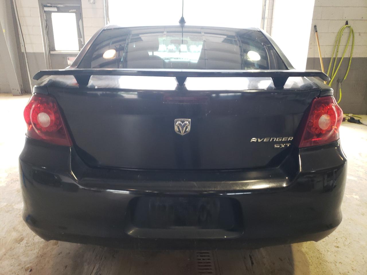 1B3BD4FB8BN608952 2011 Dodge Avenger Express