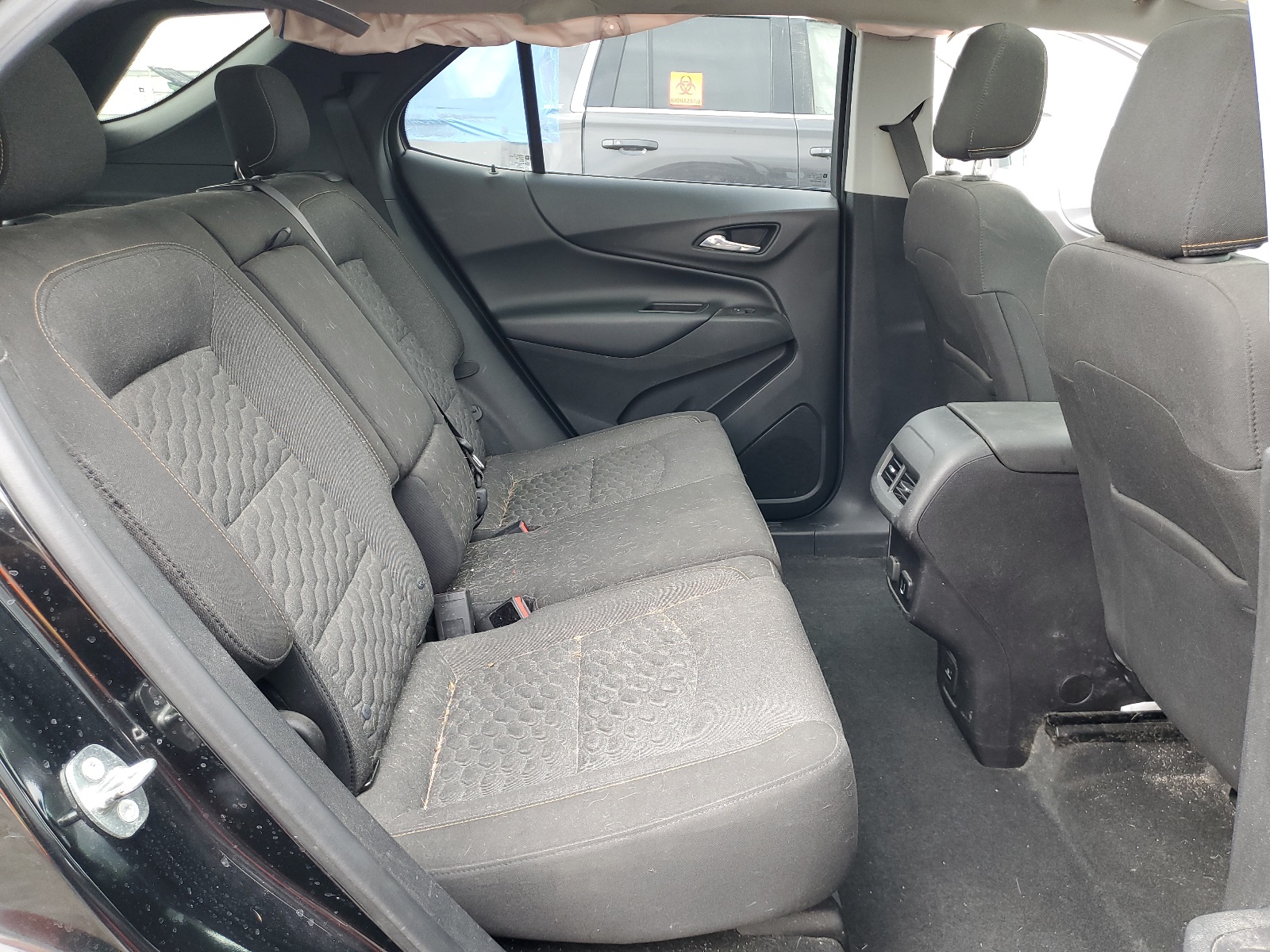 2GNAXJEV3J6203698 2018 Chevrolet Equinox Lt