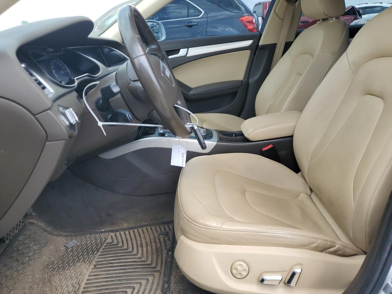 2014 Audi A4 Premium Plus VIN: WAUFFAFL3EN025594 Lot: 55902374