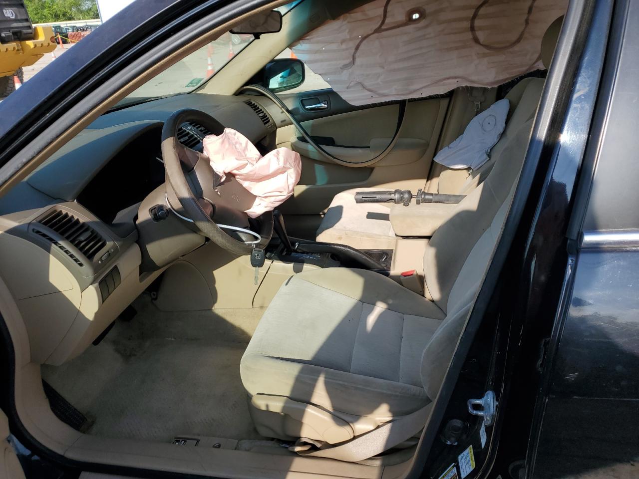 2005 Honda Accord Lx VIN: 1HGCM56415A122510 Lot: 55611194