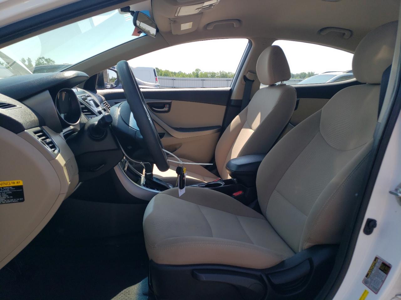 2016 Hyundai Elantra Se VIN: 5NPDH4AE9GH781576 Lot: 56045324