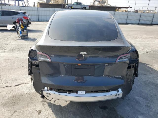  TESLA MODEL Y 2024 Сірий