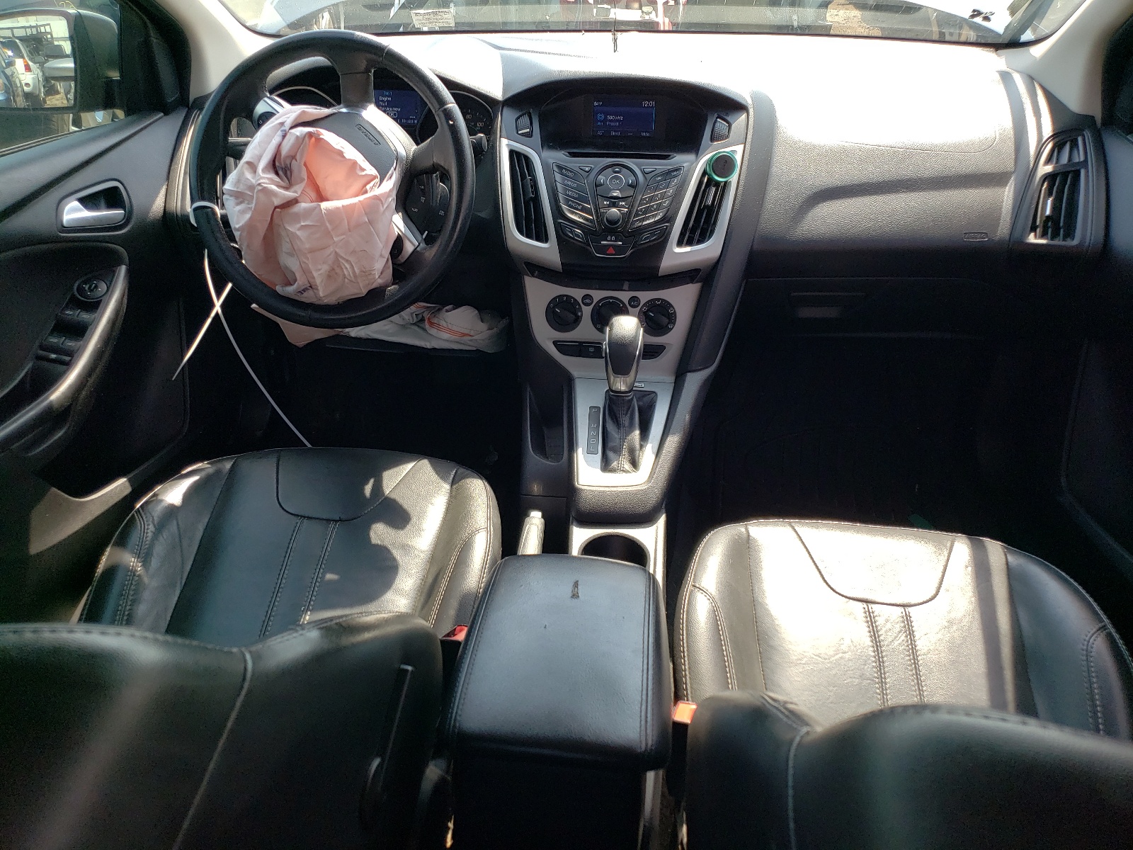 1FADP3F23EL345784 2014 Ford Focus Se