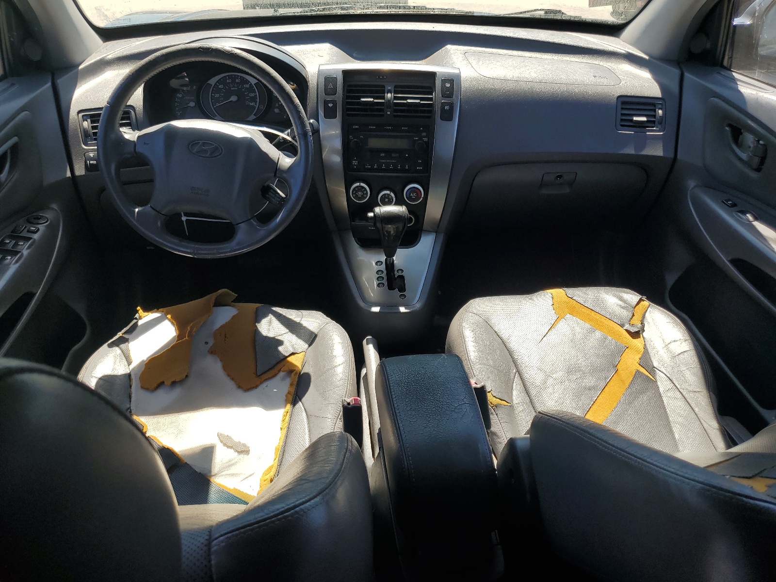 KM8JN12D15U213207 2005 Hyundai Tucson Gls