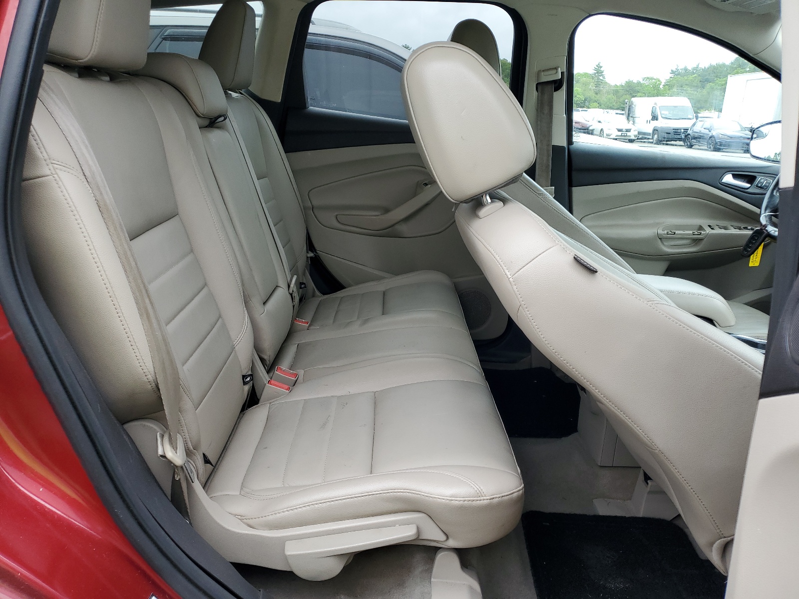 1FMCU9J92EUA31538 2014 Ford Escape Titanium