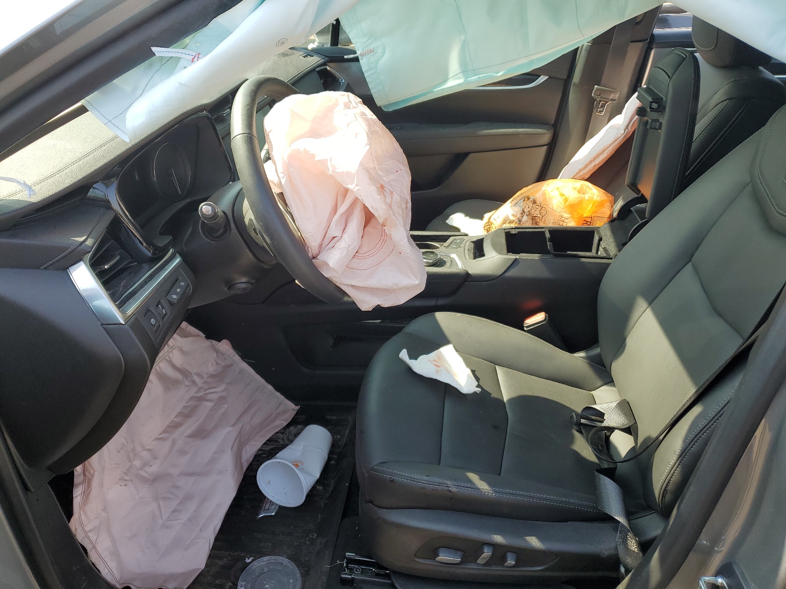 1GYKNDRS5PZ116218 2023 Cadillac Xt5 Premium Luxury