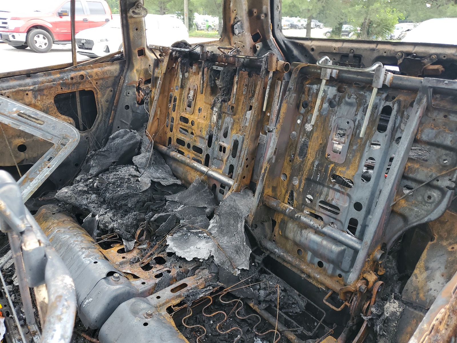 JTEHF21A310015187 2001 Toyota Highlander