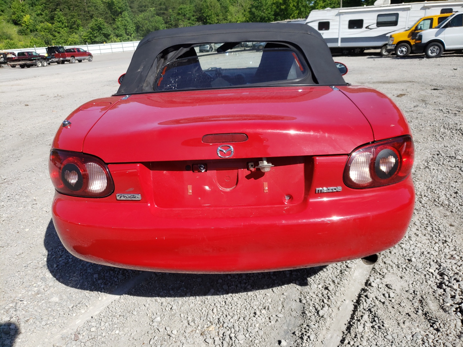 JM1NB353020229608 2002 Mazda Mx-5 Miata Base