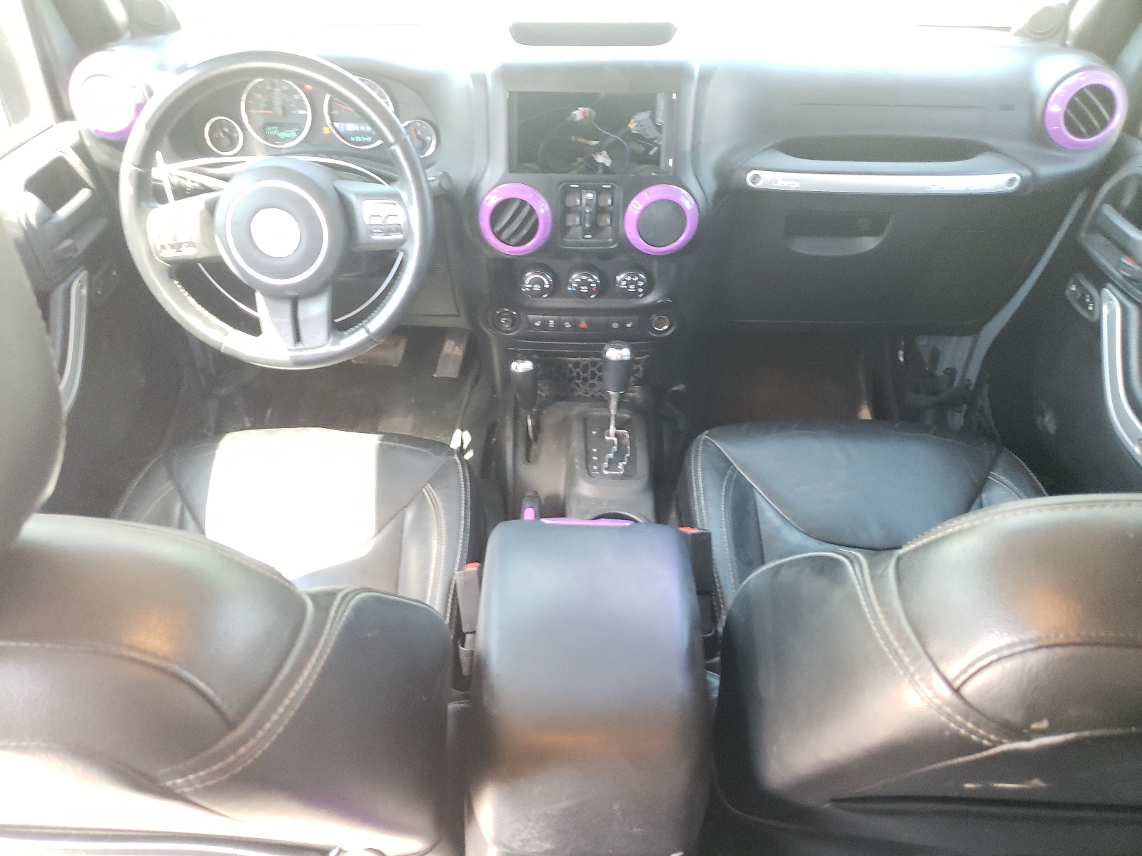 1C4HJWEG6EL120495 2014 Jeep Wrangler Unlimited Sahara