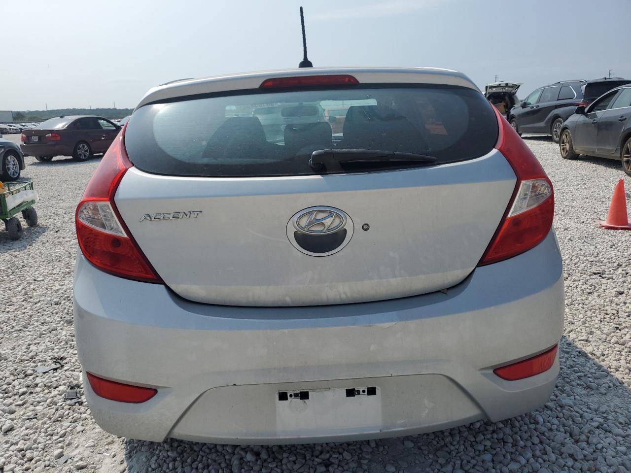 2014 Hyundai Accent Gls VIN: KMHCT5AE6EU155823 Lot: 56165434