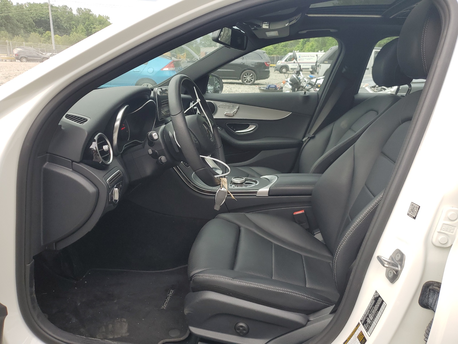 55SWF4KB6JU272424 2018 Mercedes-Benz C 300 4Matic