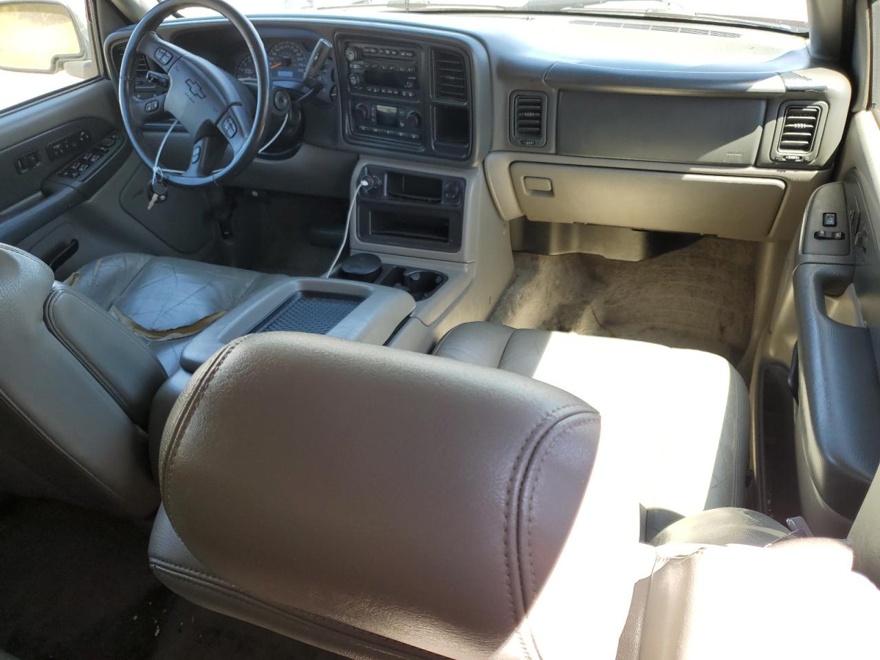 2003 Chevrolet Tahoe C1500 VIN: 1GNEC13TX3J227078 Lot: 54058144