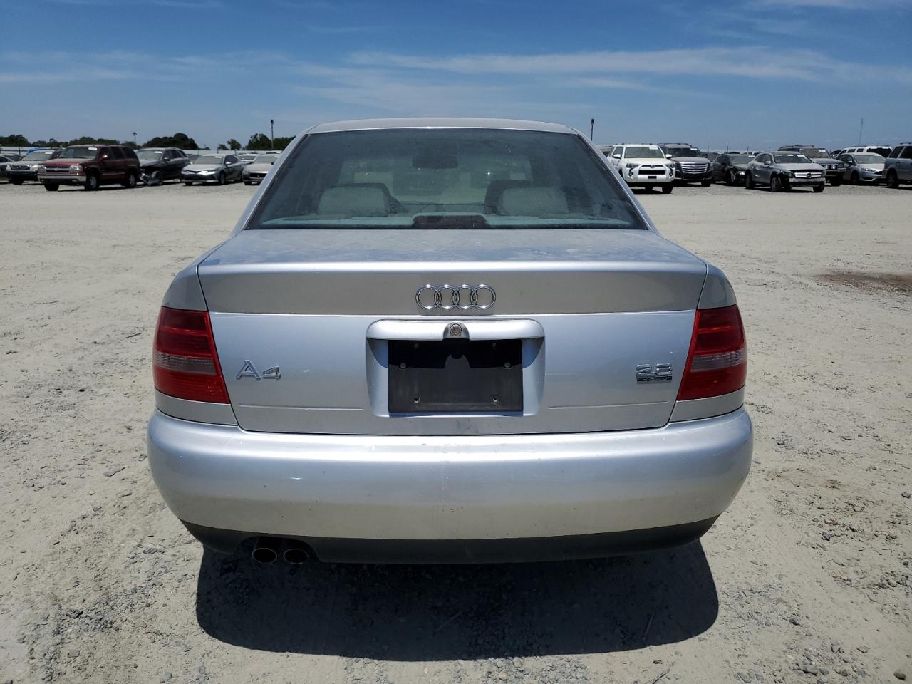 1999 Audi A4 2.8 Quattro VIN: WAUED28D9XA320853 Lot: 55749614