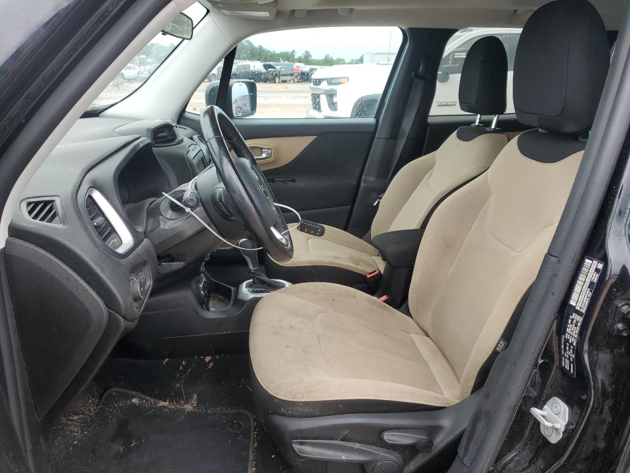 2017 Jeep Renegade Latitude VIN: ZACCJBBB6HPF58915 Lot: 57049514