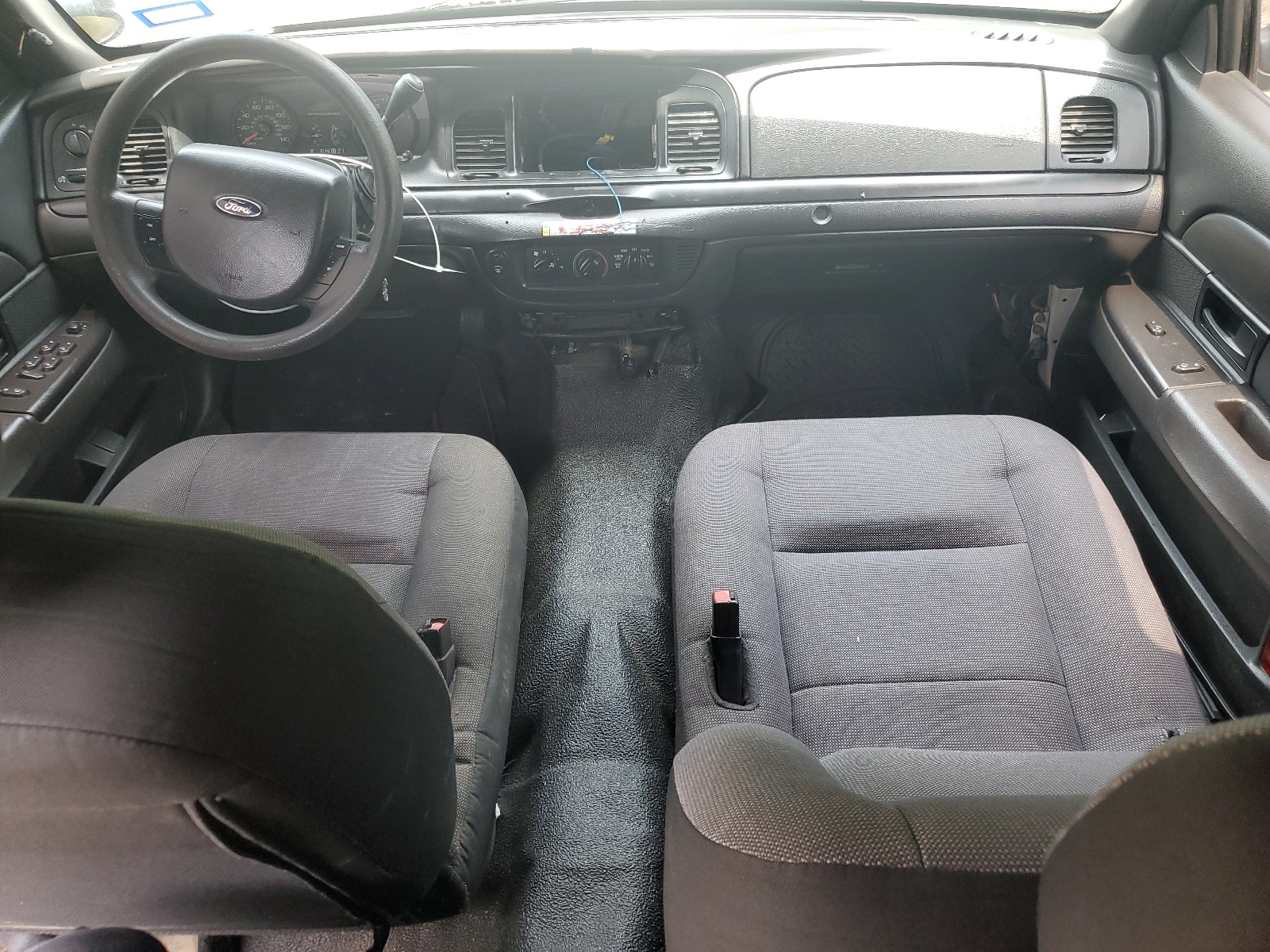 2FAFP71V88X138719 2008 Ford Crown Victoria Police Interceptor