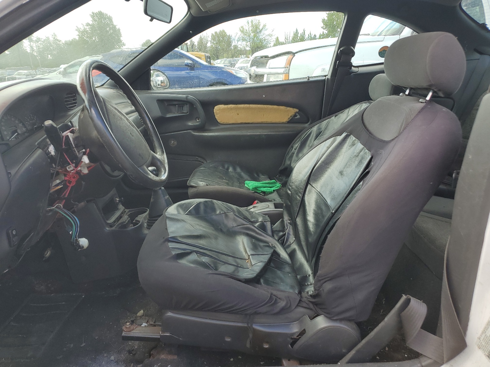 3FAKP1134YR141271 2000 Ford Escort Zx2