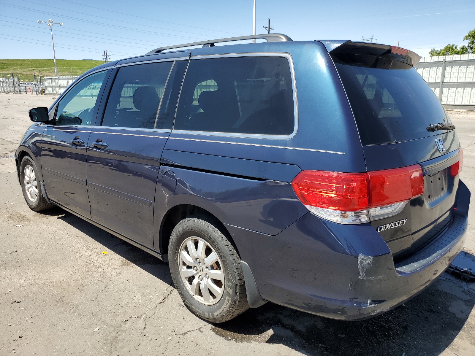 5FNRL3H41AB057530 2010 Honda Odyssey Ex
